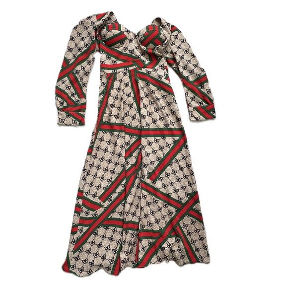 Dresses & Skirts - Small Long-sleeved Maxi Dress with green / red ribbon and butterfly design